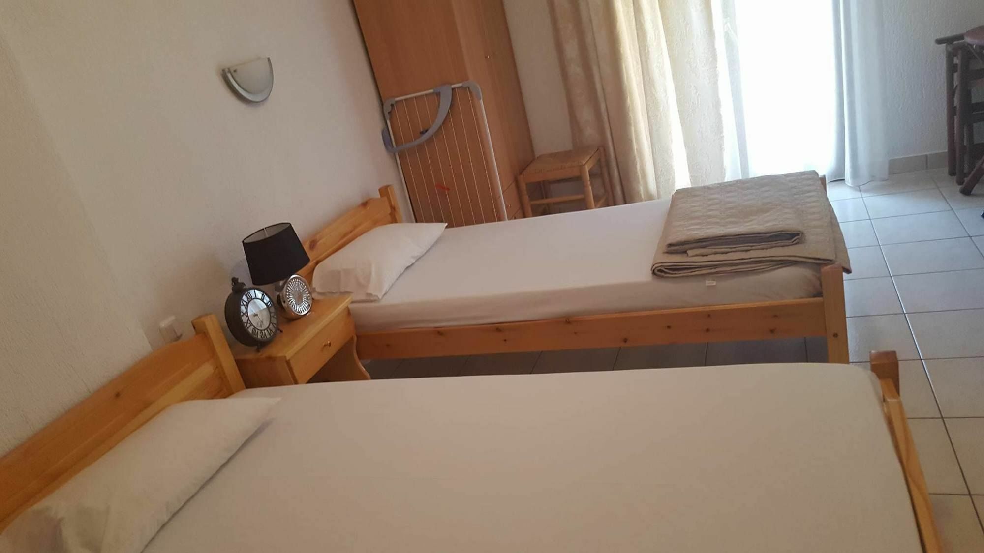 Mantos Rooms 1 Neo Klima Luaran gambar