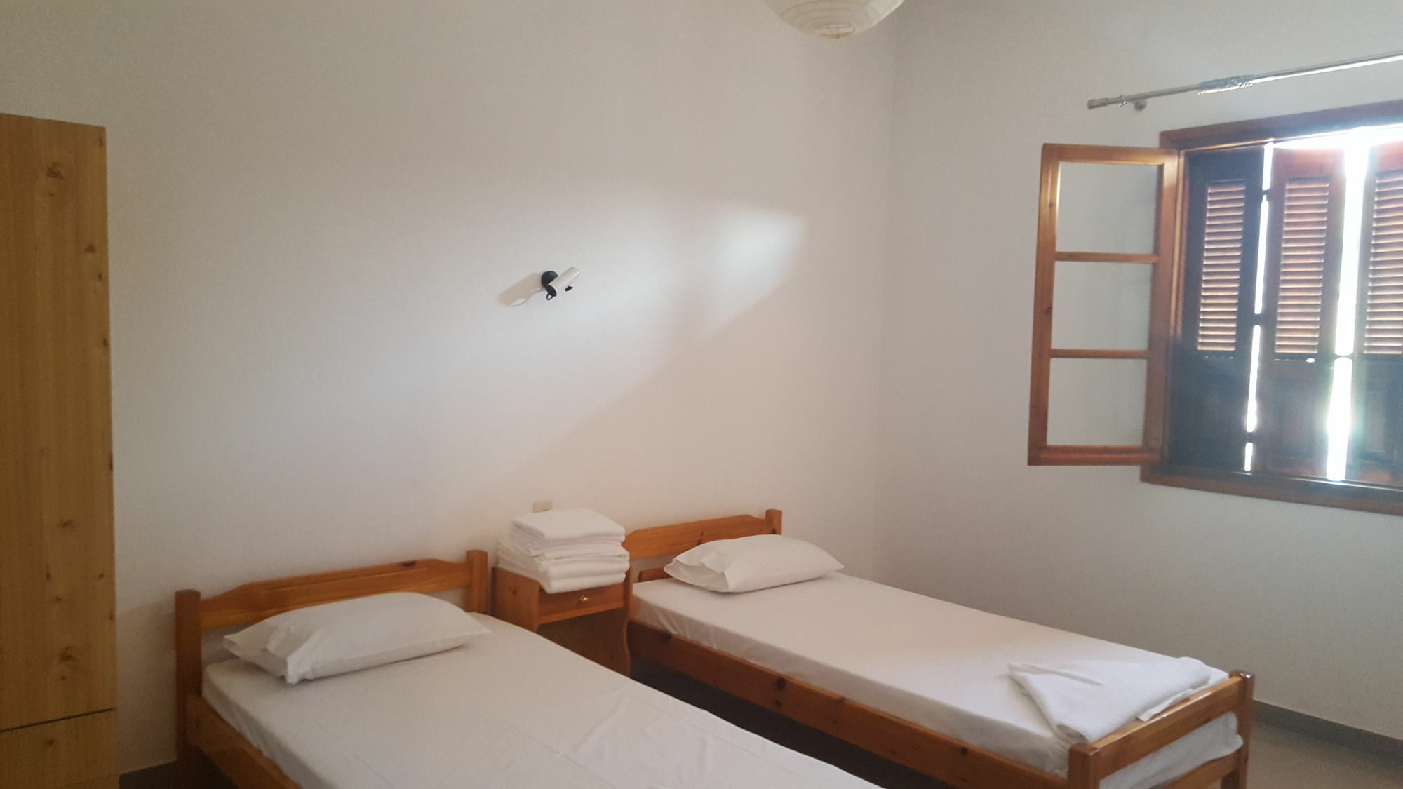 Mantos Rooms 1 Neo Klima Luaran gambar